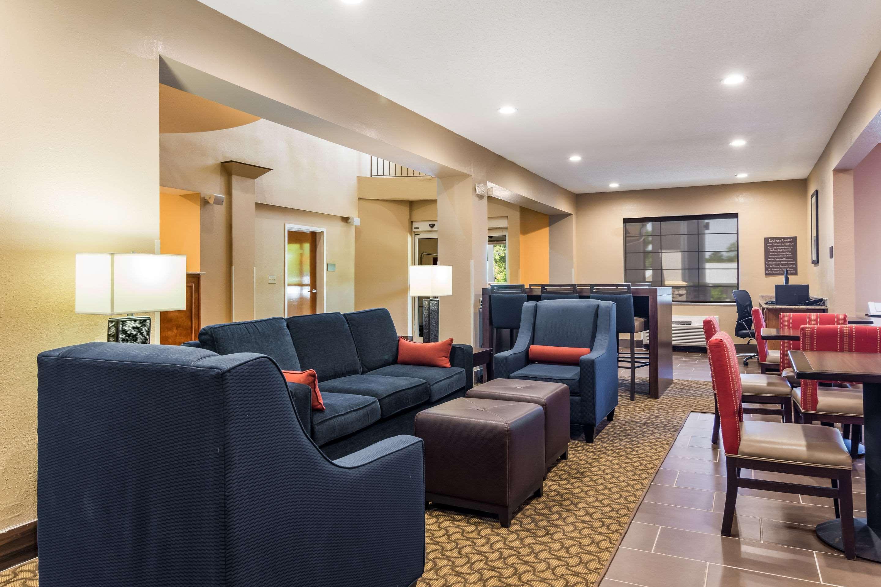 Comfort Suites Eufaula Exterior photo